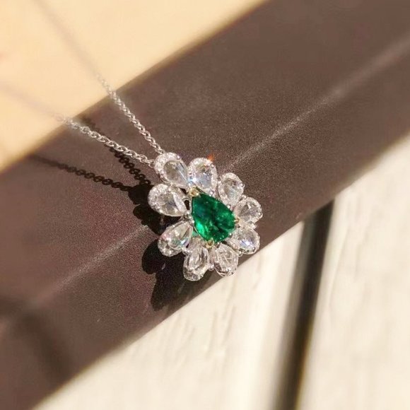 💥 New Trendy CZ Silver Color Green Pendant Necklace, GPMB1396 - Picture 4 of 5